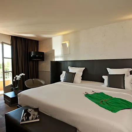 L'hotel & Du Castellet 5*