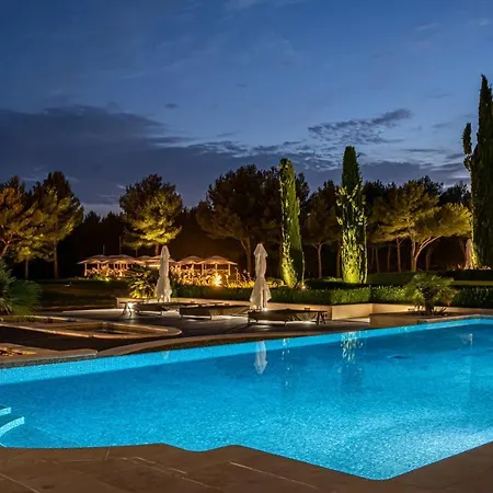 L'hotel & Du Castellet فندق