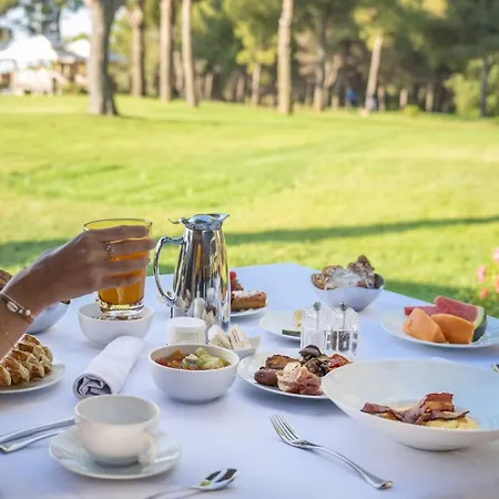 L'hotel & Du Castellet 5*