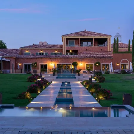 فندق L'hotel & Du Castellet