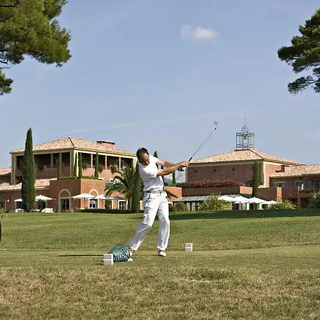 L'hotel & Du Castellet 5* لو كاستليت