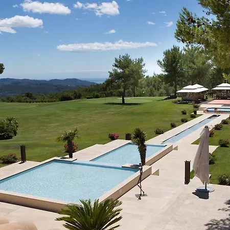 L'hotel & Du Castellet لو كاستليت