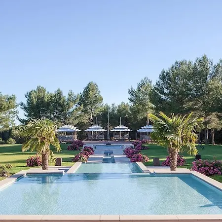 فندق L'hotel & Du Castellet 5*